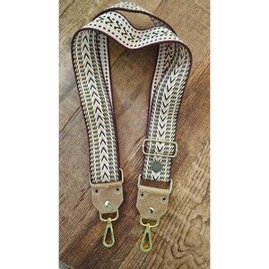 SoRetro Crossbody Bag Guitar Camera Strap Arrow Desert Dark Multi Color